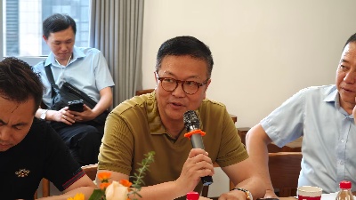 赵新(1).jpg